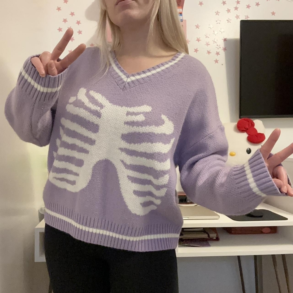 Lavender lilac purple skeleton pastel goth kawaii